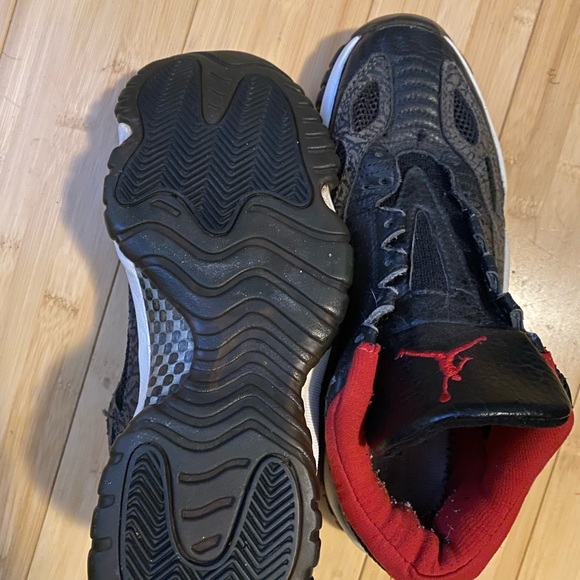 Mens 2003 Jordan Retro 11 Low IE (Good for Restoration Project) - Picture 6 of 6